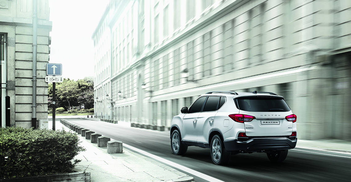 rexton g4 exterior cover 2