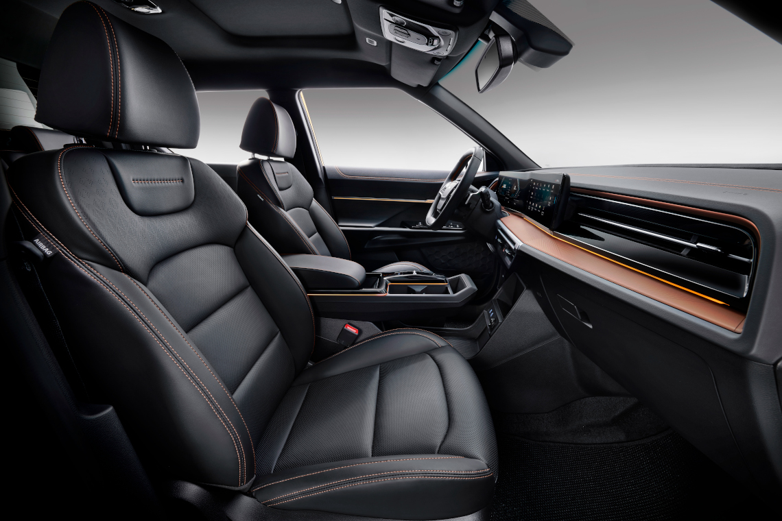 Torres EVT /Musso EV interior